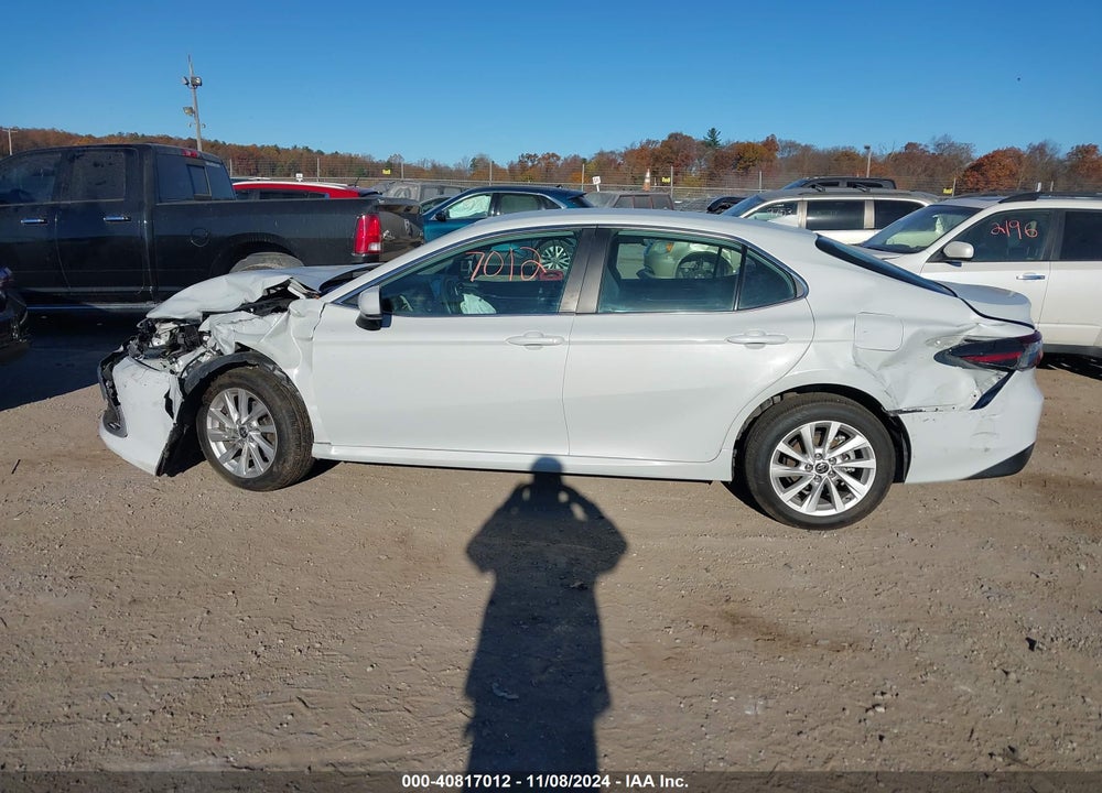 2022 TOYOTA CAMRY LE AWD VIN: 4T1C11BK6NU055806