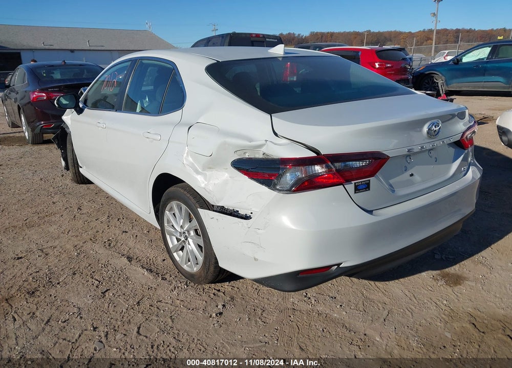 2022 TOYOTA CAMRY LE AWD VIN: 4T1C11BK6NU055806