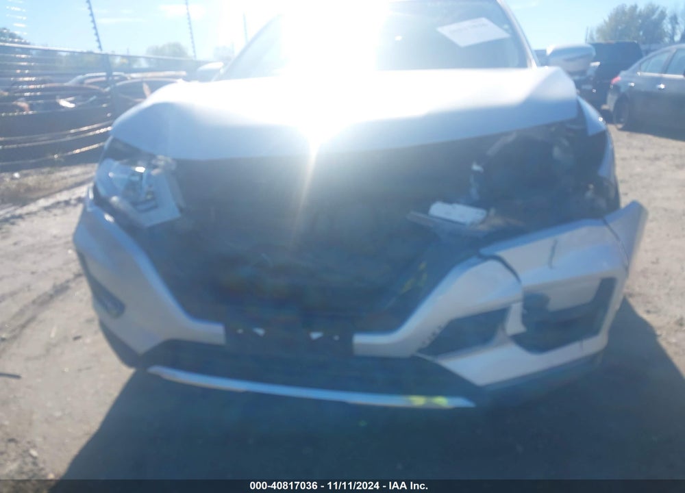 2018 NISSAN ROGUE SL VIN: JN8AT2MTXJW464590