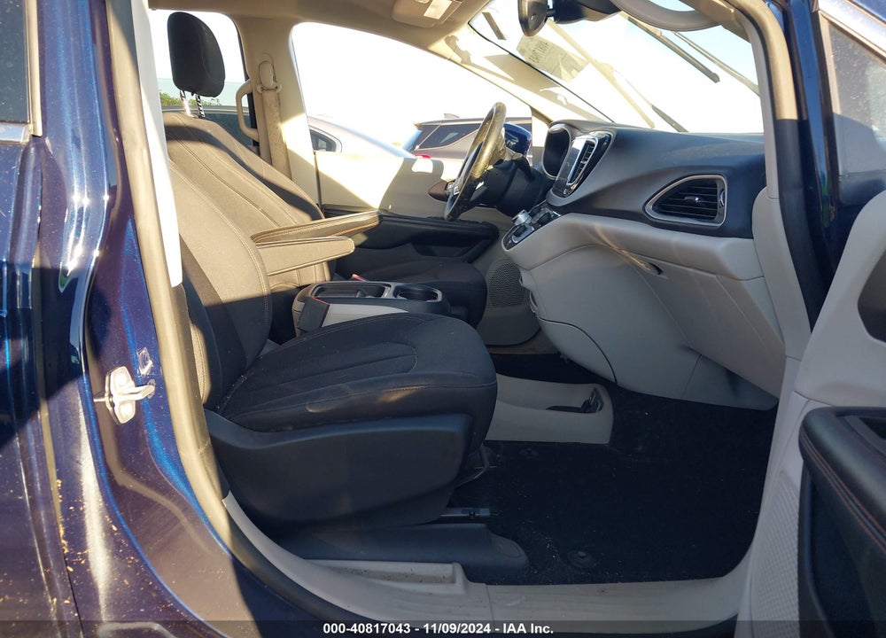 2019 CHRYSLER PACIFICA TOURING PLUS VIN: 2C4RC1FG0KR638542