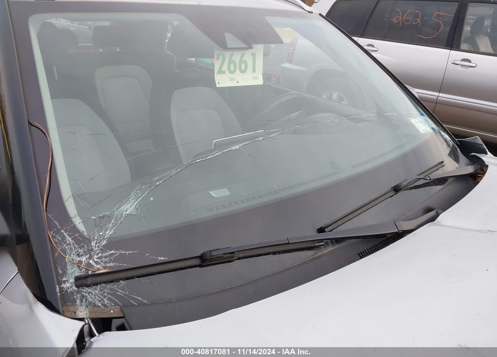 2022 HYUNDAI VENUE SEL VIN: KMHRC8A36NU190260