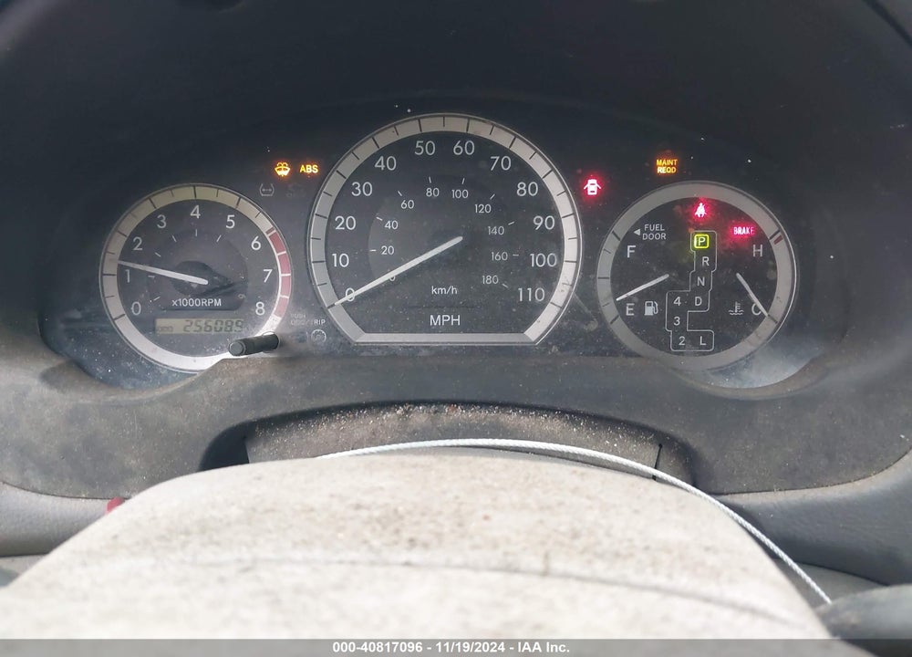 2004 TOYOTA SIENNA XLE VIN: 5TDZA22CX4S027300