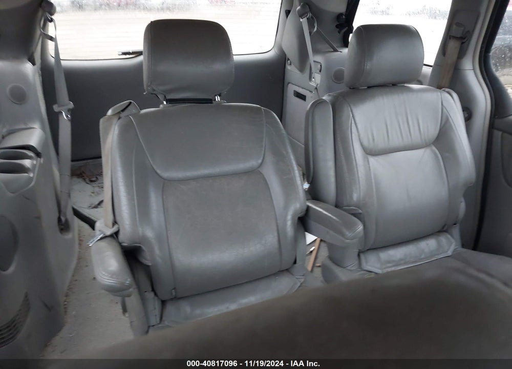 2004 TOYOTA SIENNA XLE VIN: 5TDZA22CX4S027300