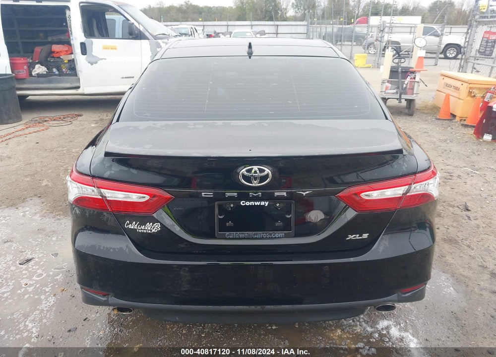 2018 TOYOTA CAMRY XLE V6 VIN: 4T1BZ1HK3JU010571