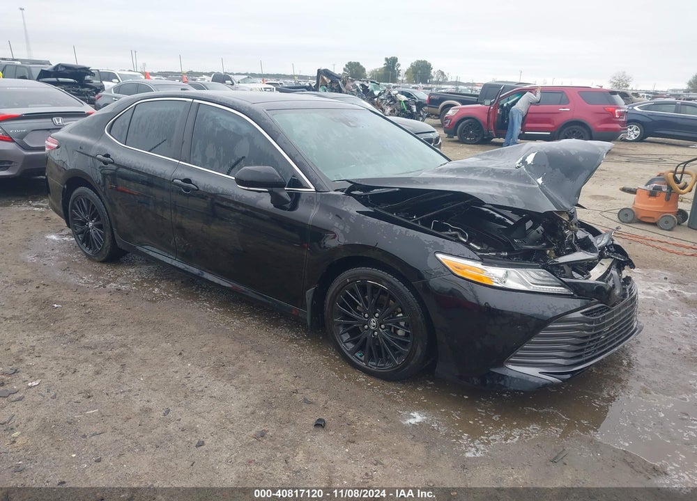 2018 TOYOTA CAMRY XLE V6 VIN: 4T1BZ1HK3JU010571