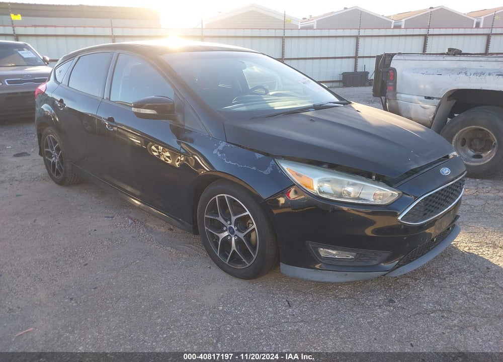 2016 FORD FOCUS SE VIN: 1FADP3K23GL387137