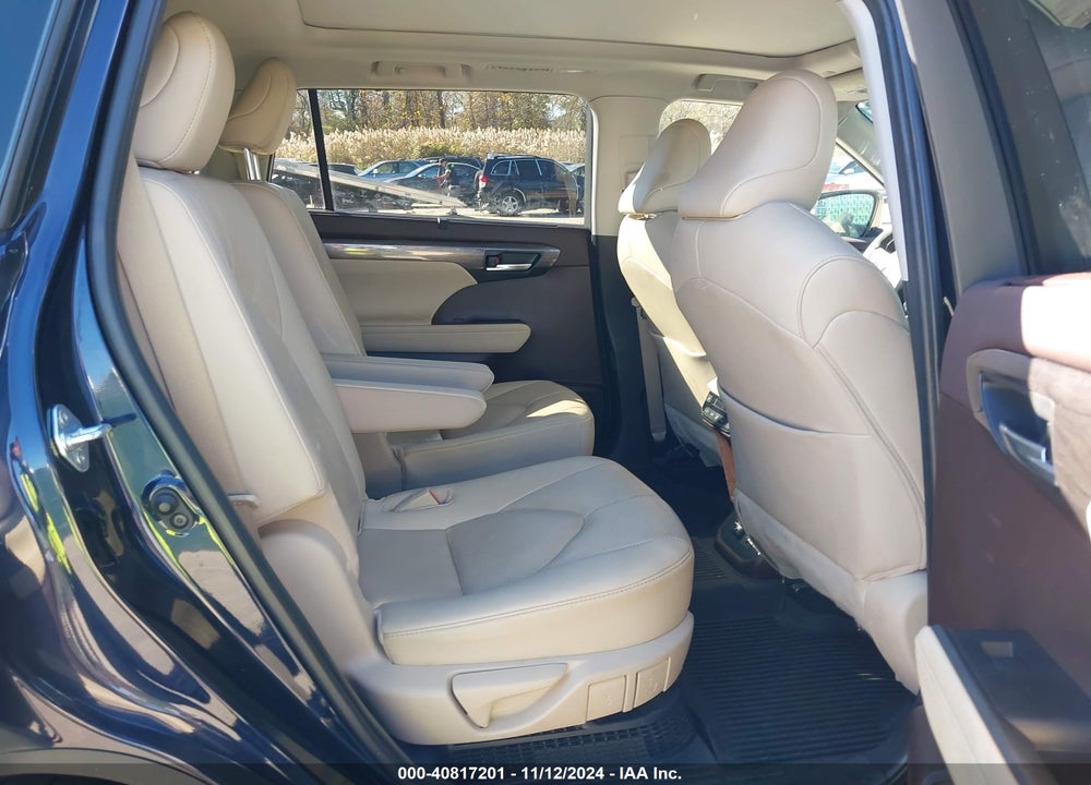 2021 TOYOTA HIGHLANDER HYBRID PLATINUM VIN: 5TDEBRCH1MS015793
