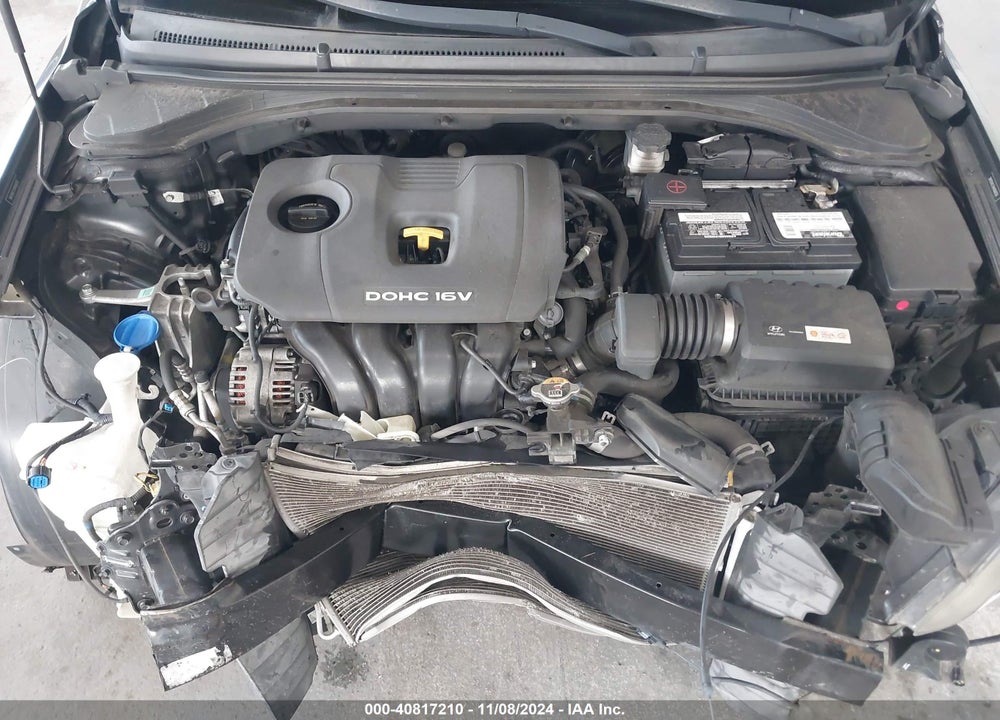2017 HYUNDAI ELANTRA SE VIN: 5NPD84LF0HH066838