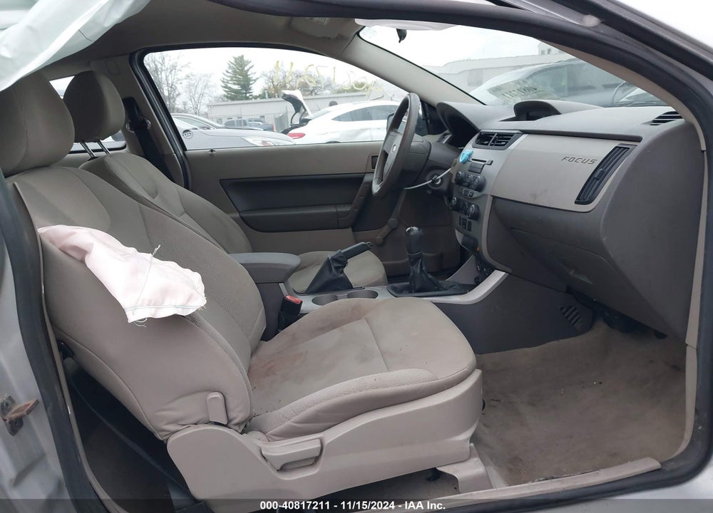 2008 FORD FOCUS S VIN: 1FAHP32N18W249298