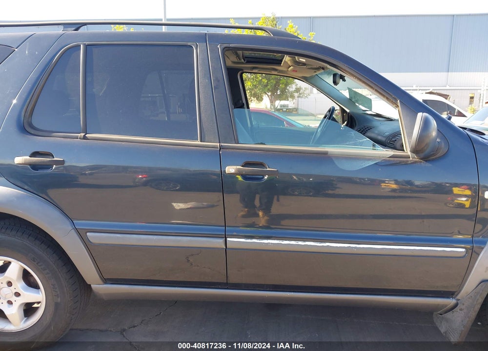 1999 MERCEDES-BENZ ML 320 VIN: 4JGAB54E4XA114925