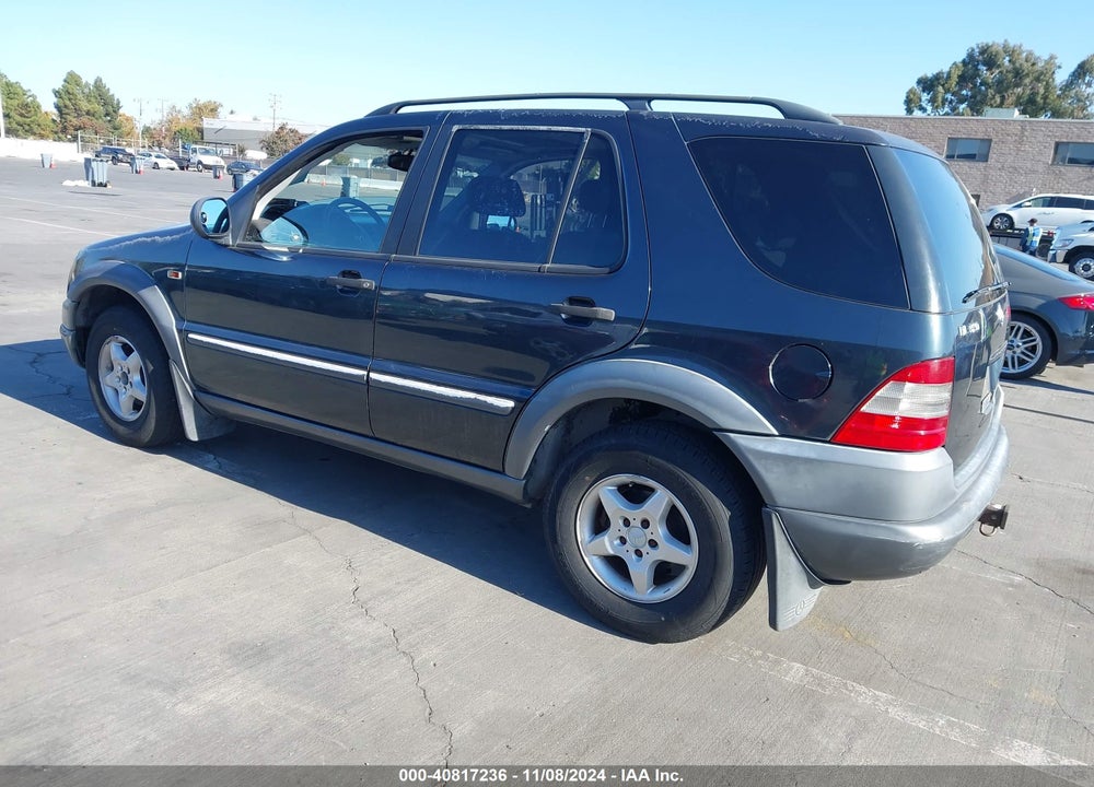 1999 MERCEDES-BENZ ML 320 VIN: 4JGAB54E4XA114925