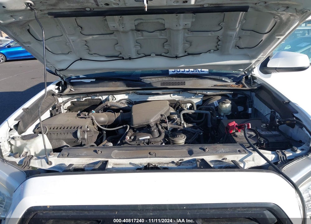 2018 TOYOTA TACOMA SR VIN: 5TFRX5GN4JX108941