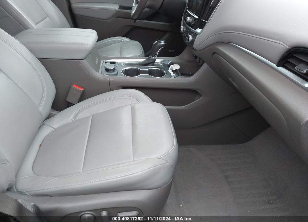 2019 CHEVROLET TRAVERSE 3LT VIN: 1GNEVHKW7KJ215970