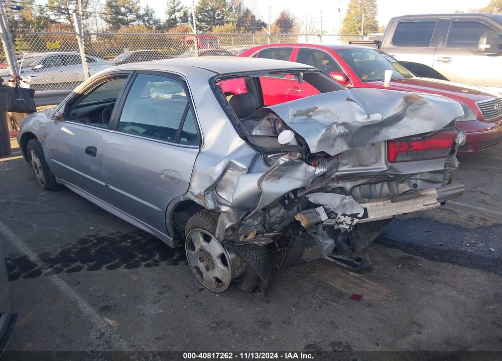 2001 HONDA ACCORD 3.0 EX VIN: 1HGCG16541A049247