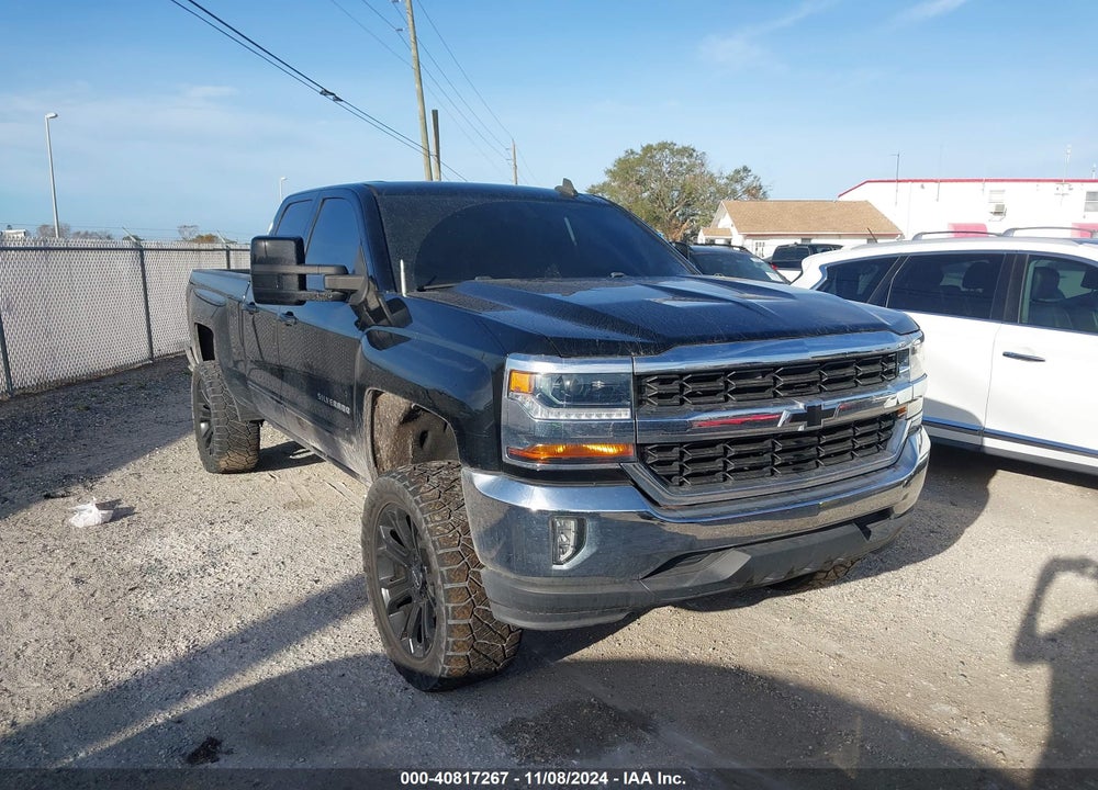 2018 CHEVROLET SILVERADO 1500 1LT VIN: 1GCRCREC9JZ322168