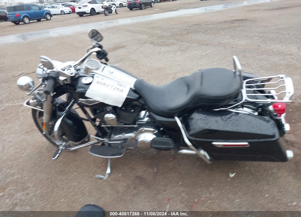 2015 HARLEY-DAVIDSON FLHR ROAD KING VIN: 1HD1FBM19FB675746