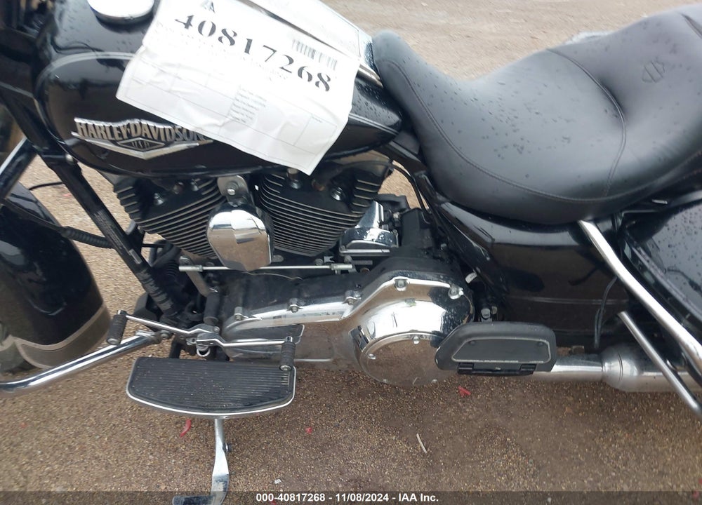 2015 HARLEY-DAVIDSON FLHR ROAD KING VIN: 1HD1FBM19FB675746