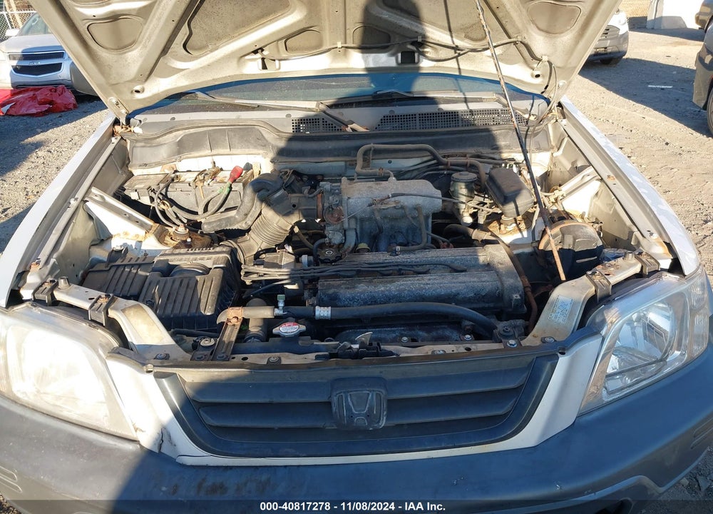 1998 HONDA CR-V LX VIN: JHLRD1844WC030086