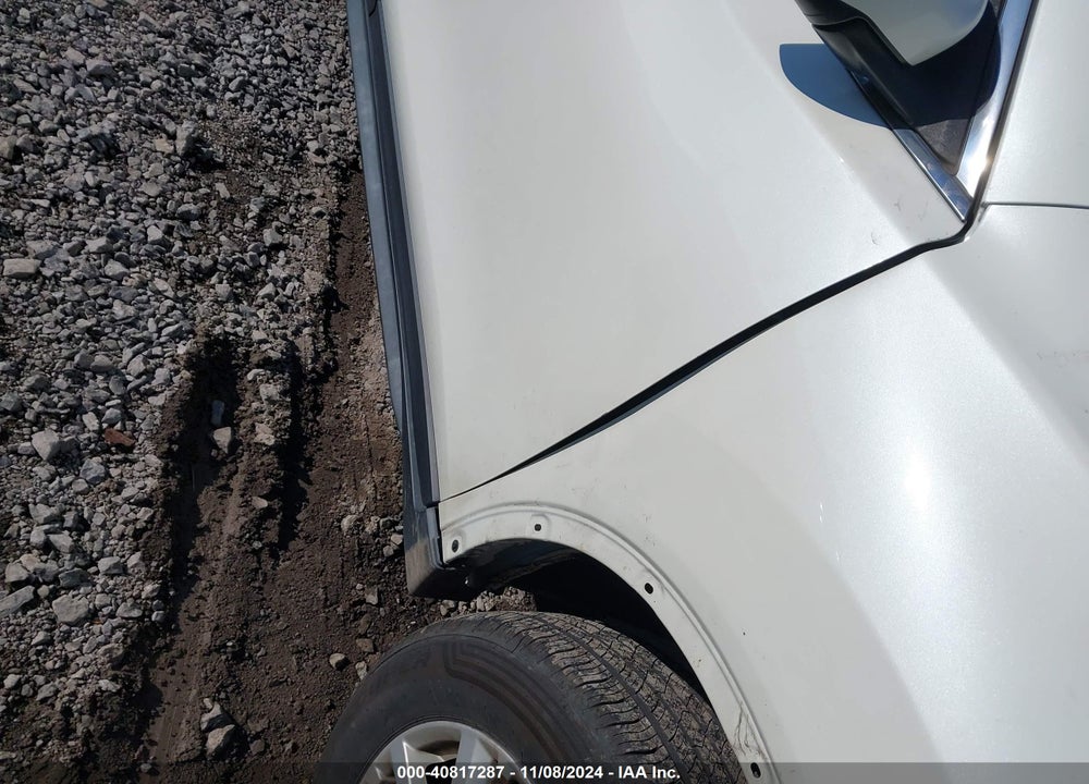 2020 NISSAN ROGUE SV FWD VIN: JN8AT2MT6LW033764