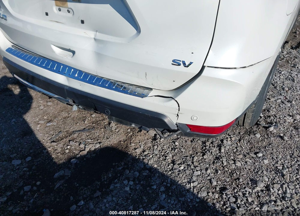 2020 NISSAN ROGUE SV FWD VIN: JN8AT2MT6LW033764