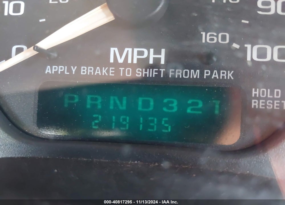 2000 CHEVROLET TAHOE ALL NEW LT VIN: 1GNEK13T8YJ157493