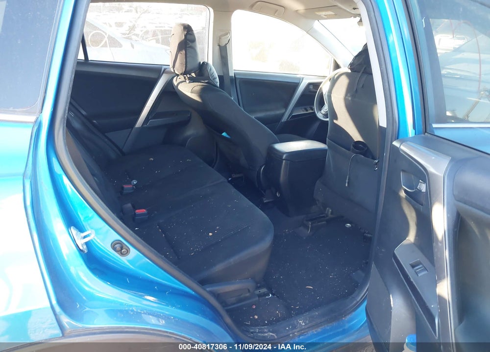 2018 TOYOTA RAV4 LE VIN: JTMBFREV6JJ730815