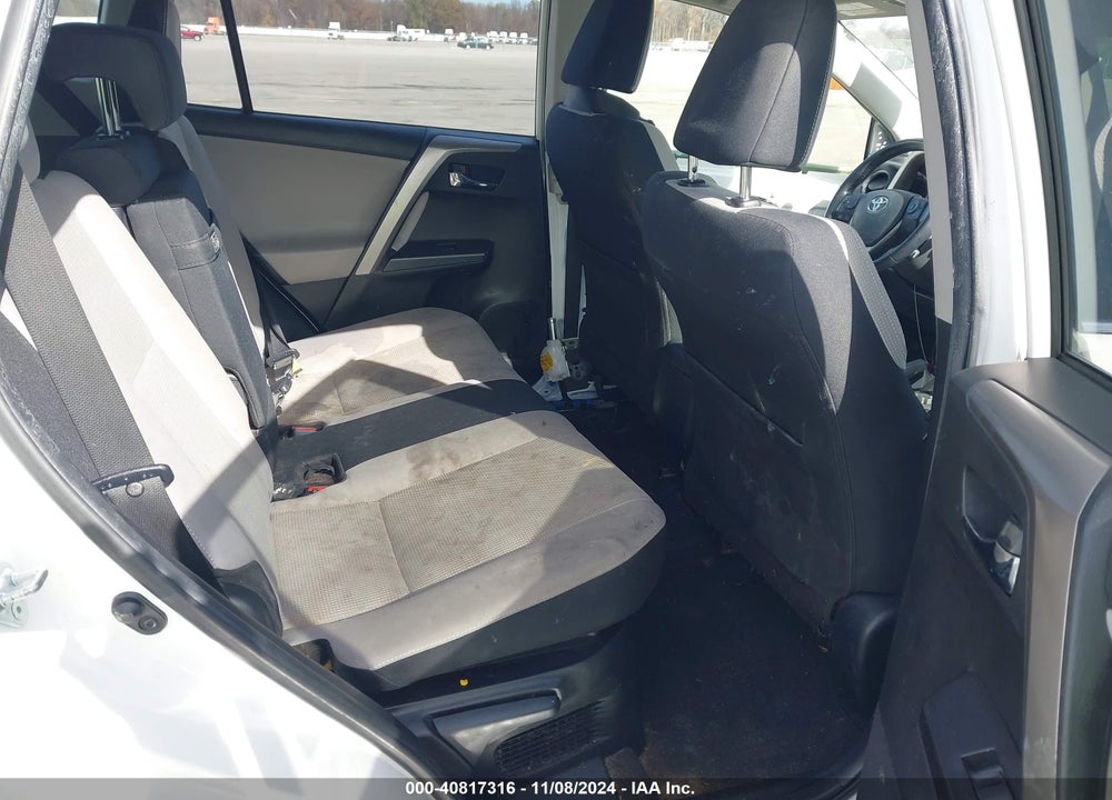 2016 TOYOTA RAV4 HYBRID XLE VIN: JTMRJREV2GD058062