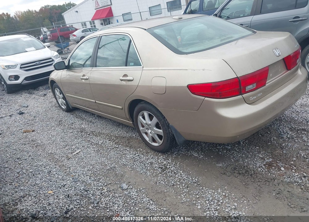 2005 HONDA ACCORD 3.0 EX VIN: 1HGCM66545A060101