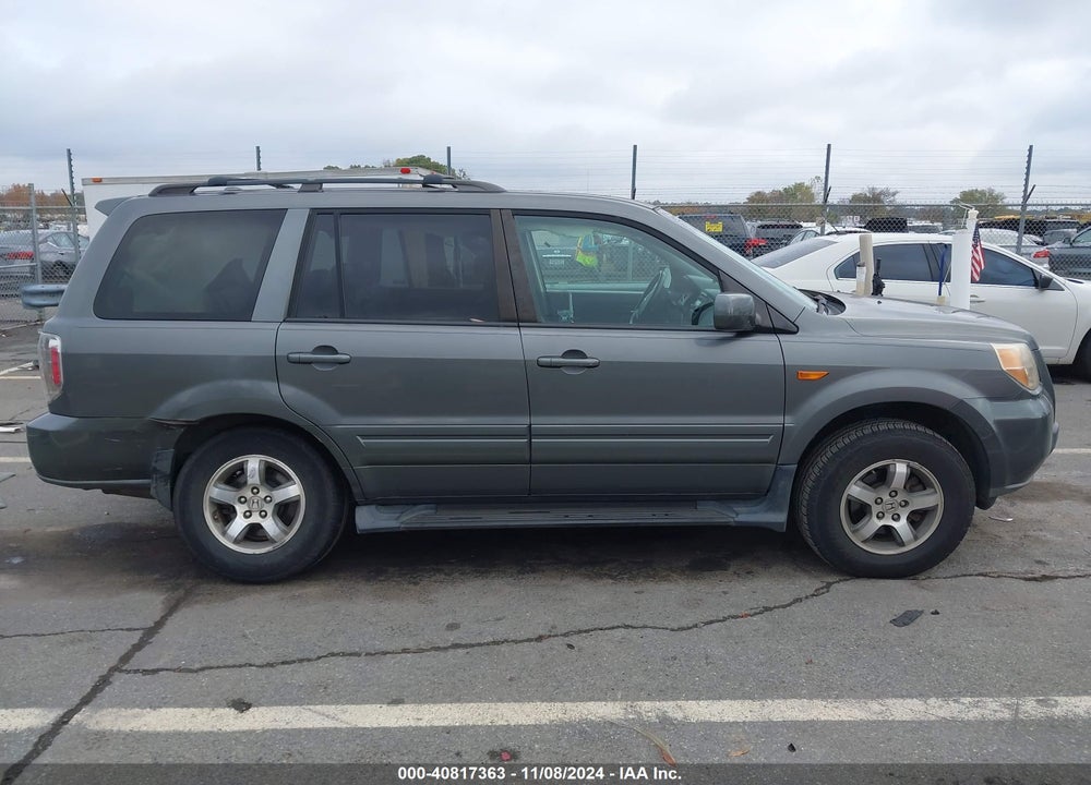 2008 HONDA PILOT EX-L VIN: 5FNYF18648B019583