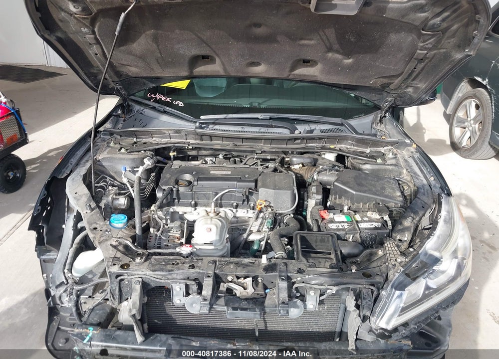 2017 HONDA ACCORD EX-L VIN: 1HGCR2F89HA195521