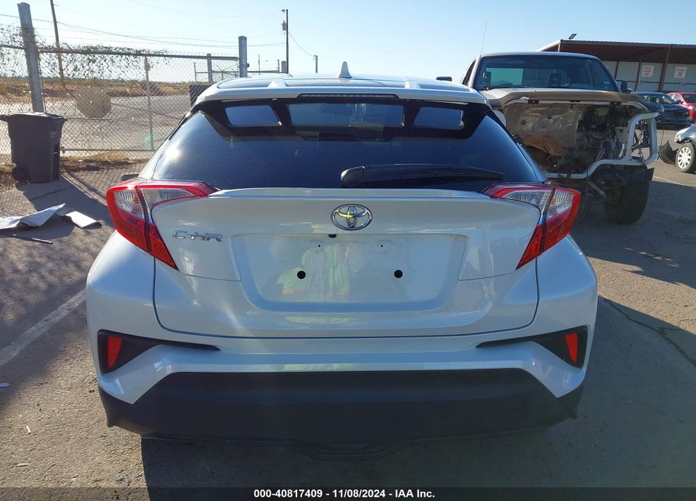2020 TOYOTA C-HR LE VIN: NMTKHMBXXLR118477