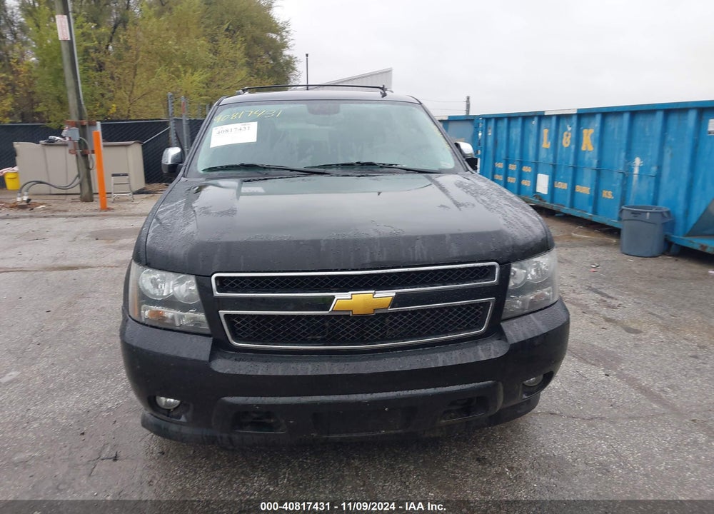 2014 CHEVROLET SUBURBAN 1500 LT VIN: 1GNSKJE72ER141712