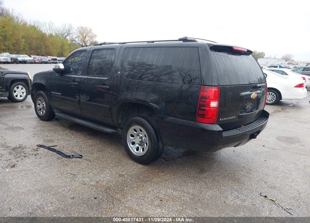 2014 CHEVROLET SUBURBAN 1500 LT VIN: 1GNSKJE72ER141712