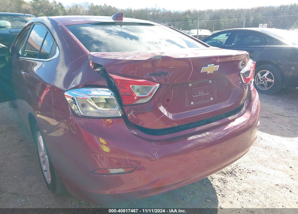 2018 CHEVROLET CRUZE LT AUTO VIN: 1G1BE5SM5J7234854