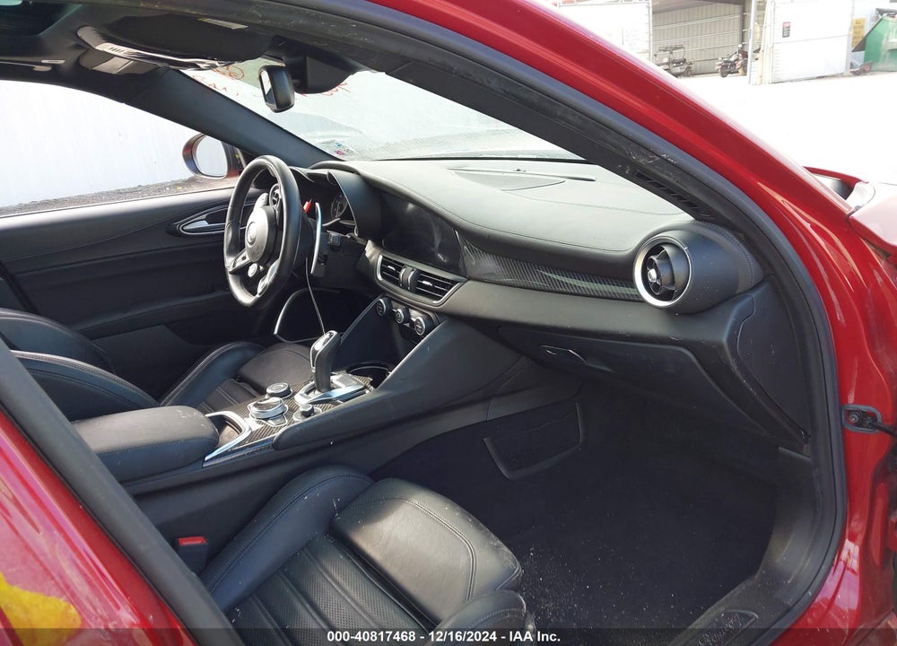 2020 ALFA ROMEO GIULIA TI SPORT CARBON AWD VIN: ZARFANBN5L7625721