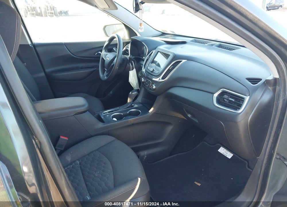 2019 CHEVROLET EQUINOX LT VIN: 2GNAXKEV1K6216215