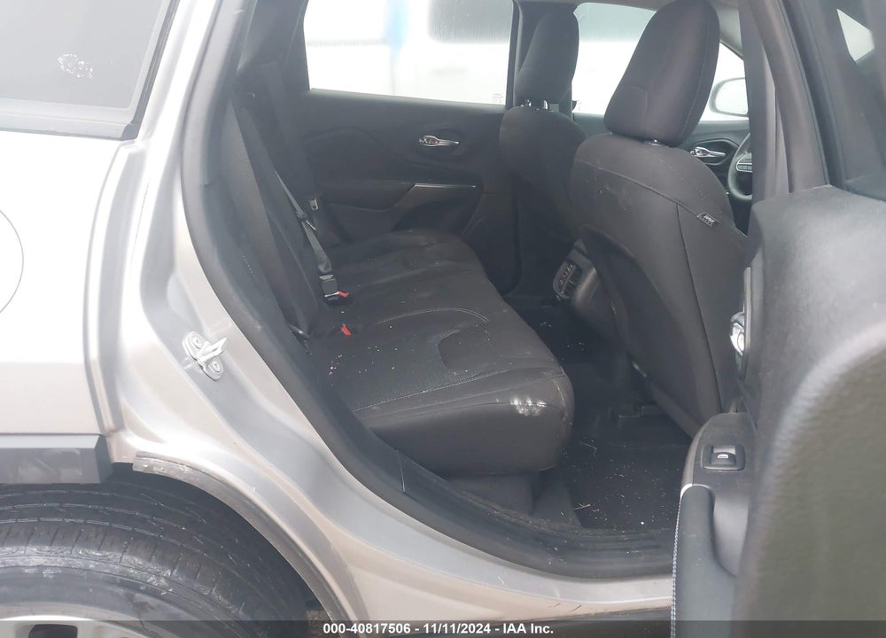 2021 JEEP CHEROKEE LATITUDE FWD VIN: 1C4PJLCB9MD155588
