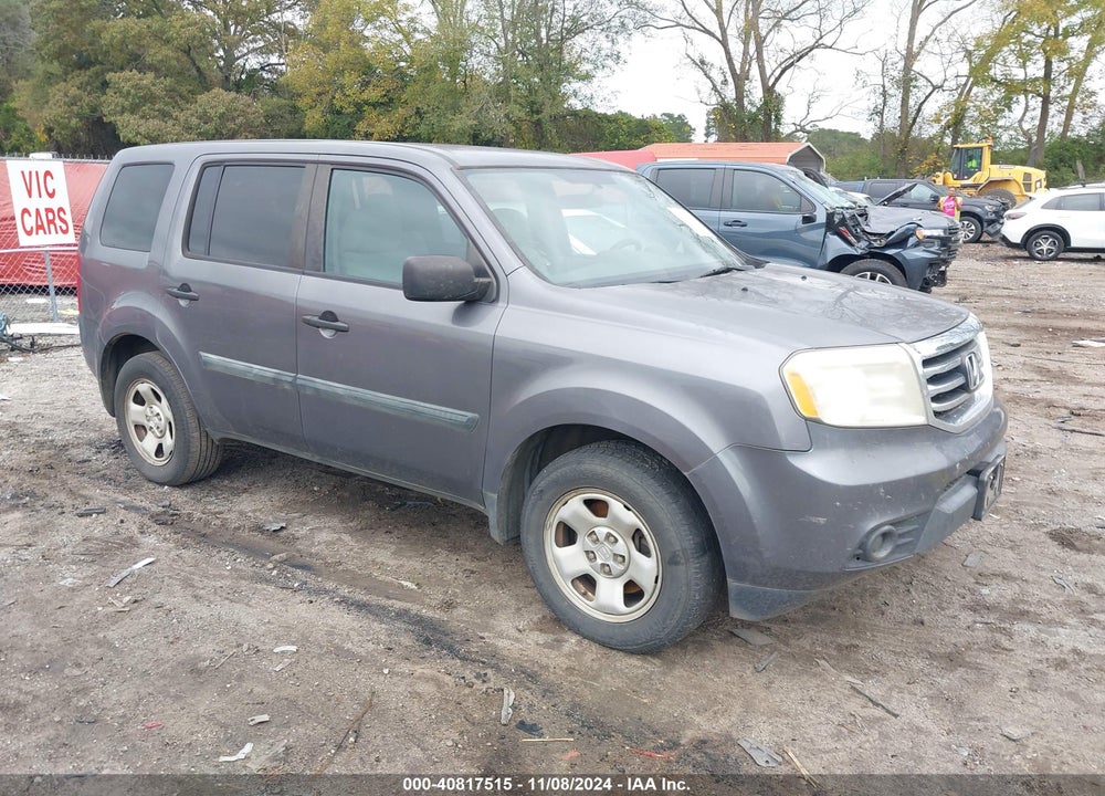 2015 HONDA PILOT LX VIN: 5FNYF3H26FB021650