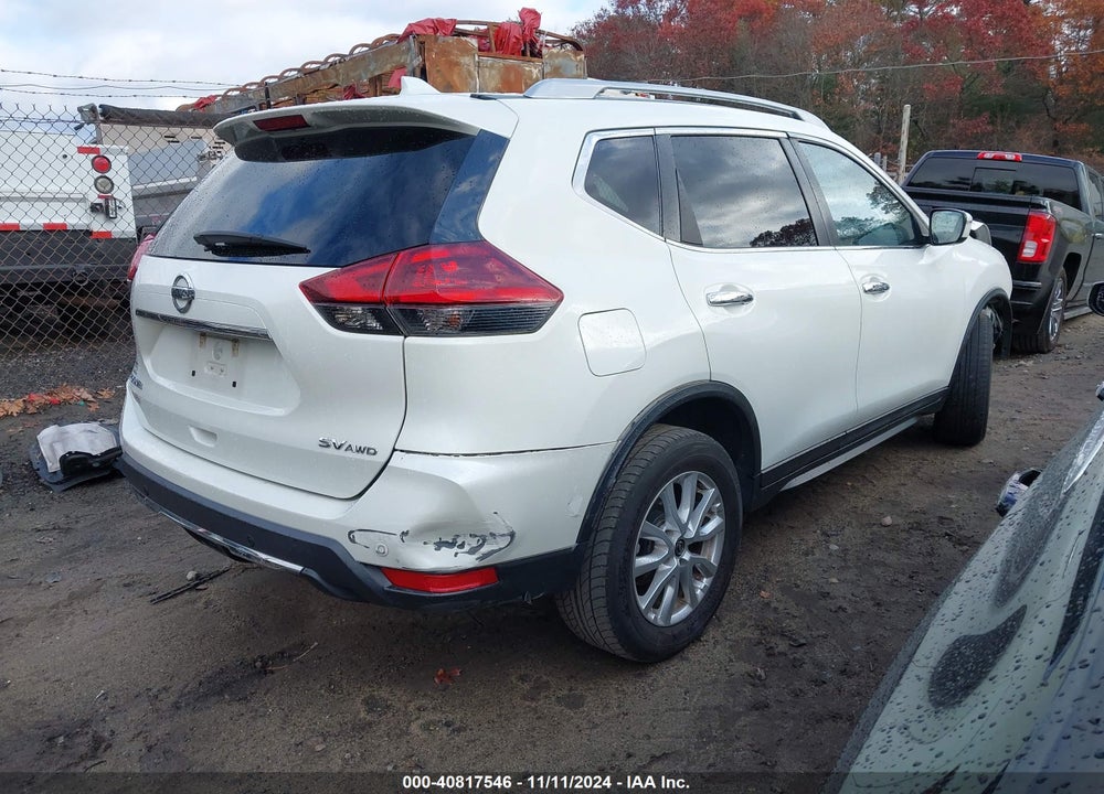 2019 NISSAN ROGUE SV VIN: 5N1AT2MV4KC705572