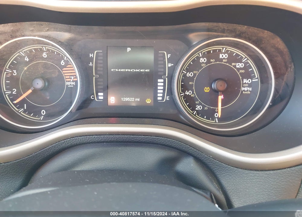 2018 JEEP CHEROKEE LATITUDE 4X4 VIN: 1C4PJMCB5JD570781