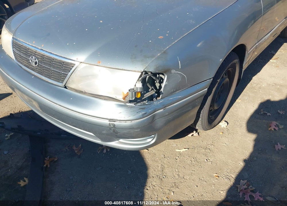 1999 TOYOTA AVALON XL VIN: 4T1BF18B8XU320006
