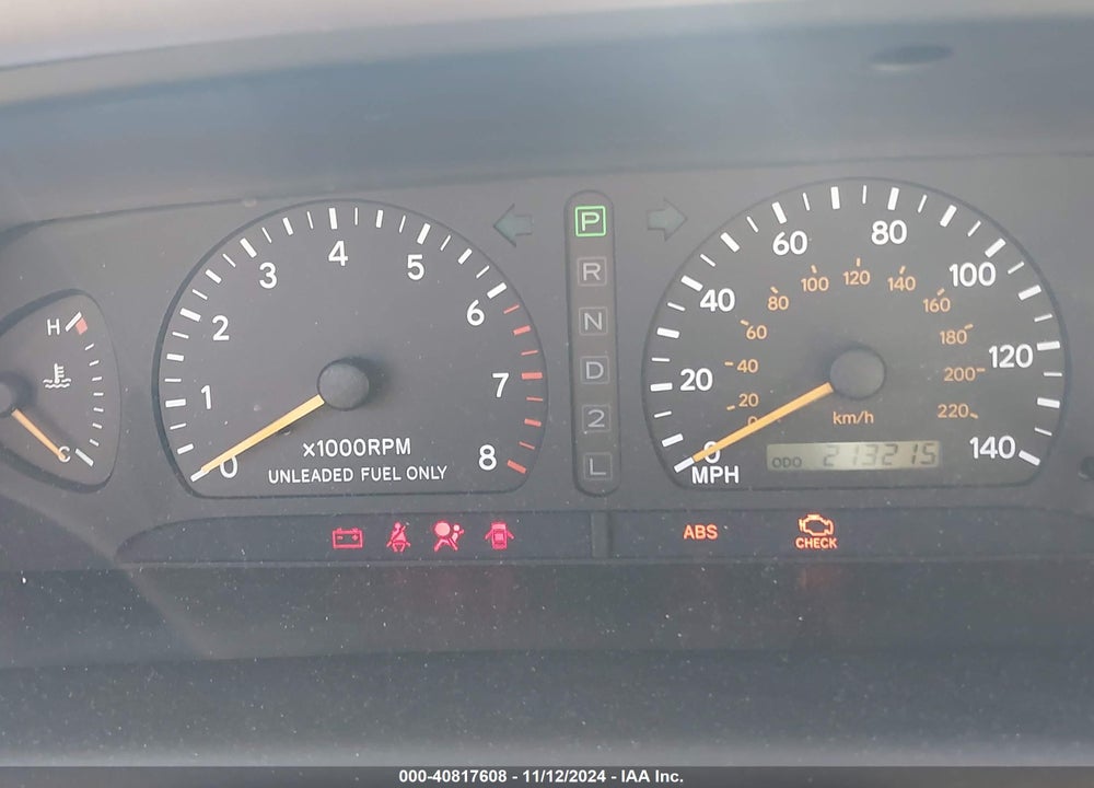 1999 TOYOTA AVALON XL VIN: 4T1BF18B8XU320006