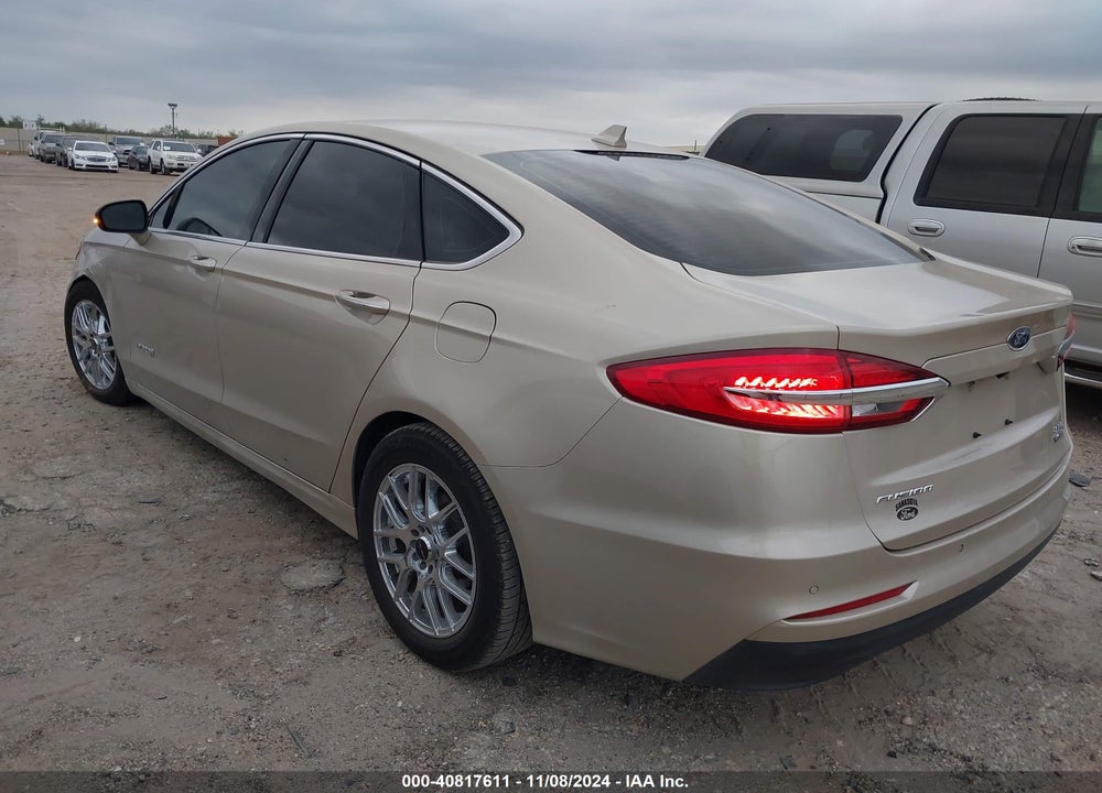 2019 FORD FUSION HYBRID VIN: 3FA6P0MU9KR137367