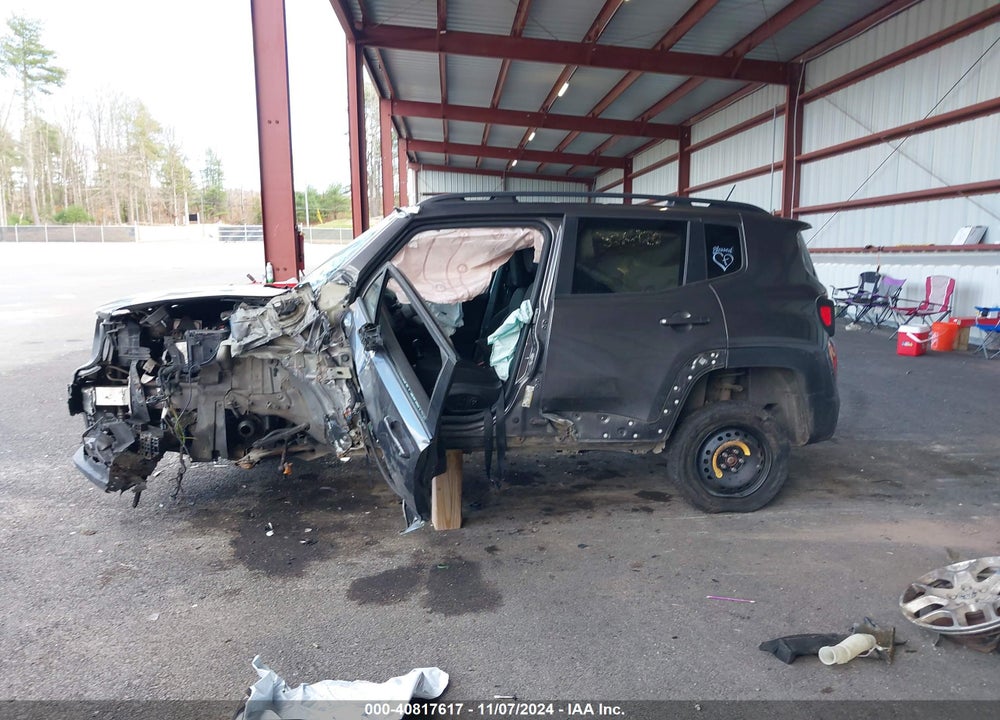 2016 JEEP RENEGADE LATITUDE VIN: ZACCJBBT5GPC52568
