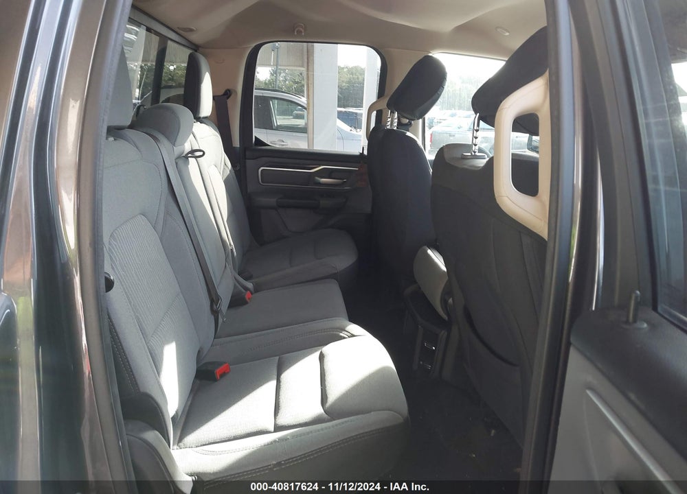 2020 RAM 1500 BIG HORN 4X4 6'4 BOX VIN: 1C6SRFBT5LN136602