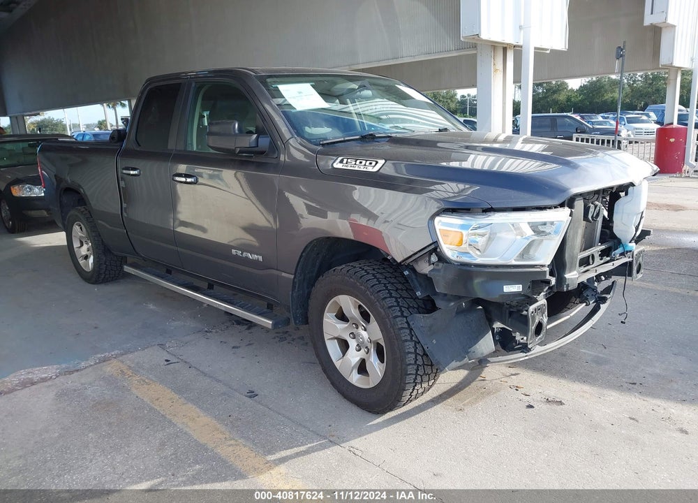 2020 RAM 1500 BIG HORN 4X4 6'4 BOX VIN: 1C6SRFBT5LN136602