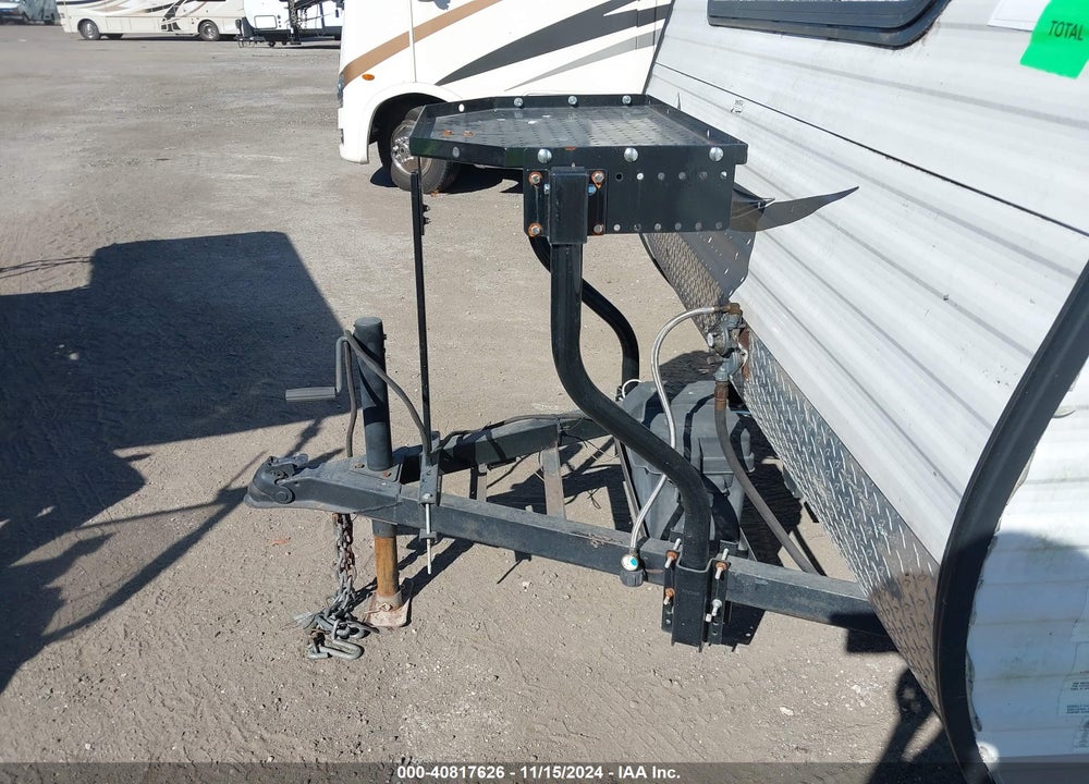 2015 JAYCO JAYFLIGHT TRAVEL TRAILER VIN: 1UJBJOAJOF17A0659