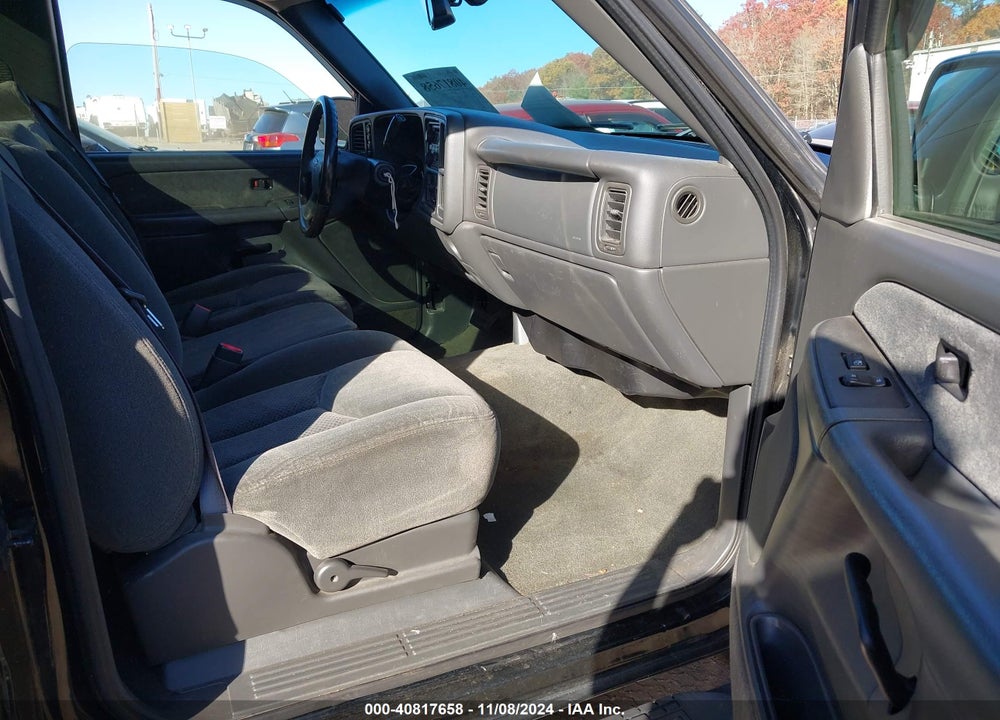 2003 CHEVROLET SILVERADO 1500 LS VIN: 1GCEK14T13Z161600