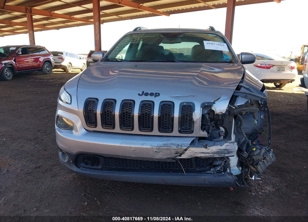 2018 JEEP CHEROKEE LATITUDE 4X4 VIN: 1C4PJMCB7JD562925
