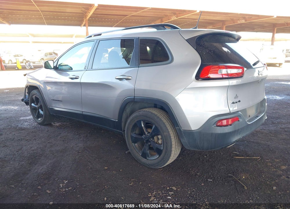 2018 JEEP CHEROKEE LATITUDE 4X4 VIN: 1C4PJMCB7JD562925